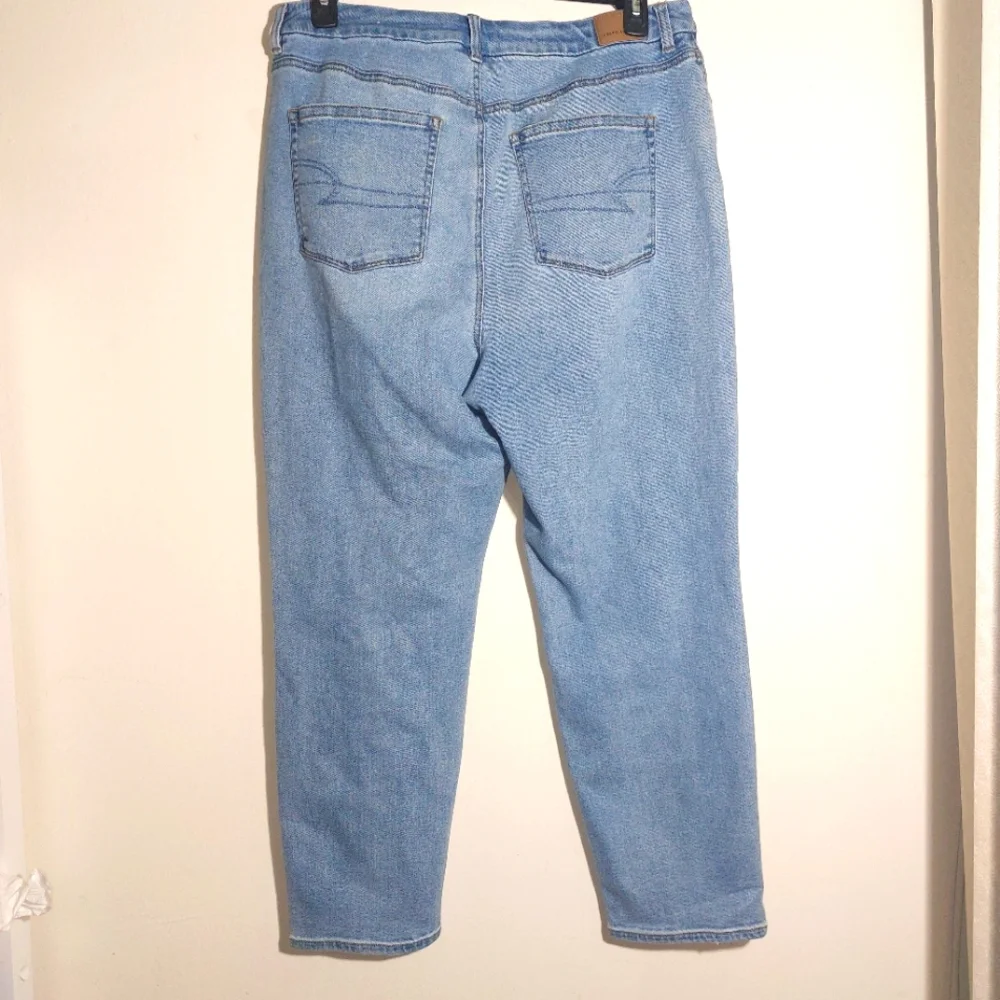 American Eagle Outfitters High Rise Blue Jeans - Picture 5 of 14
